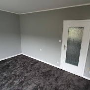 Renovierung mit Teppich Verlegung