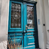 Lackierung einer historischen Tür